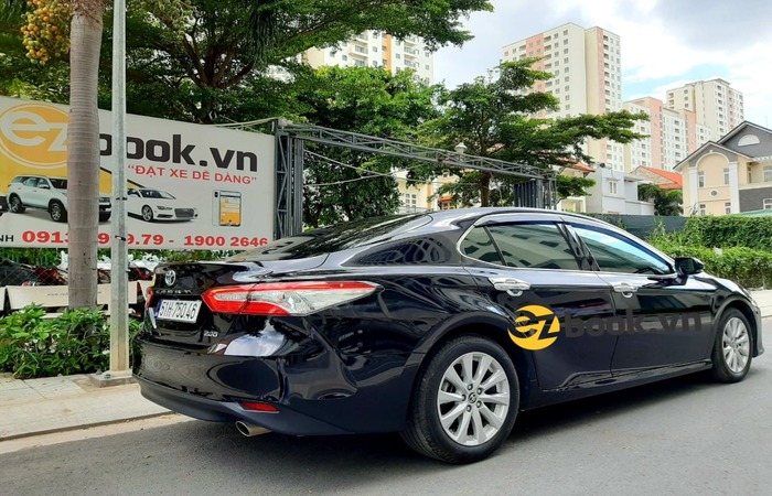 Thuê xe 7 chỗ đảm bảo an toàn cho chuyến đi
